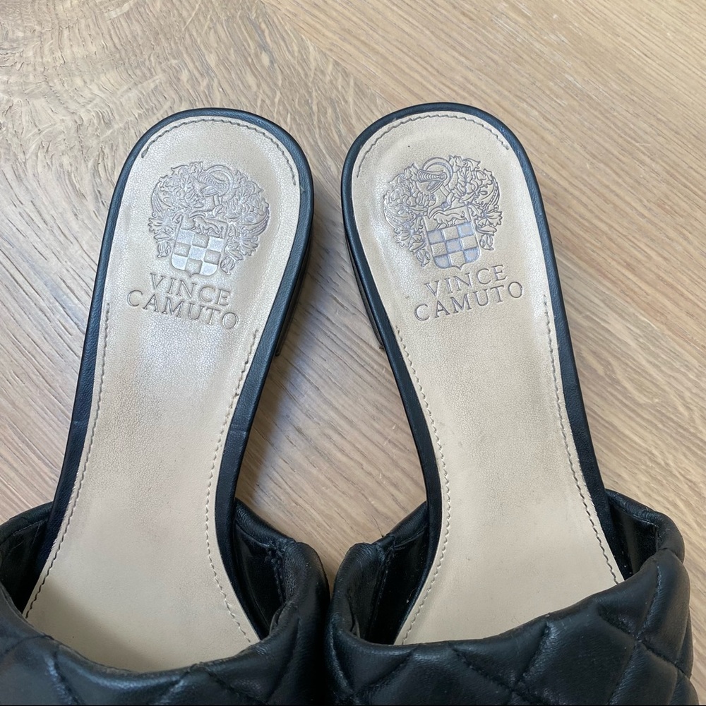 ❌SOLD❌Vince Camuto Felmin Quilted Slides - Picture 5 of 7